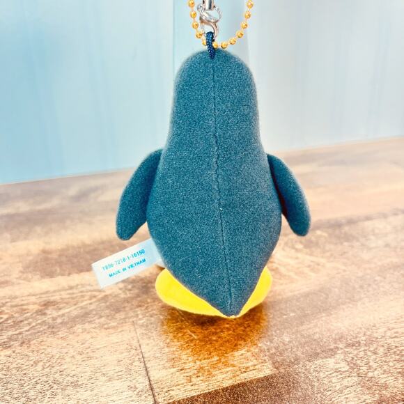 Toy Story 2 Wheezy Plush Strap NWT Disney Tokyo Resort Wheezy Keychain - Picture 4 of 9